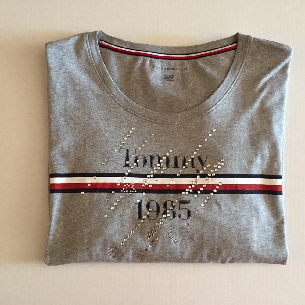 🆕Listing Women's Tommy Hilfiger Top Size XL